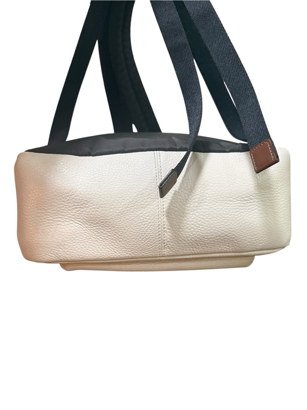 Coach x Gummy Bear White Pebbled Leather Backpack F76656 Limited Edition - Picture 5 of 9